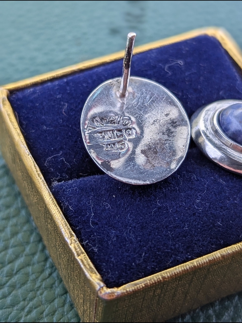 ✨ Vintage Mexican Sterling Silver & Sodalite Stud Earrings ✨ - Picture 3 of 5
